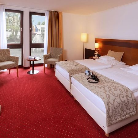 Hotel Am Rosenpark Aachen Bagian luar foto
