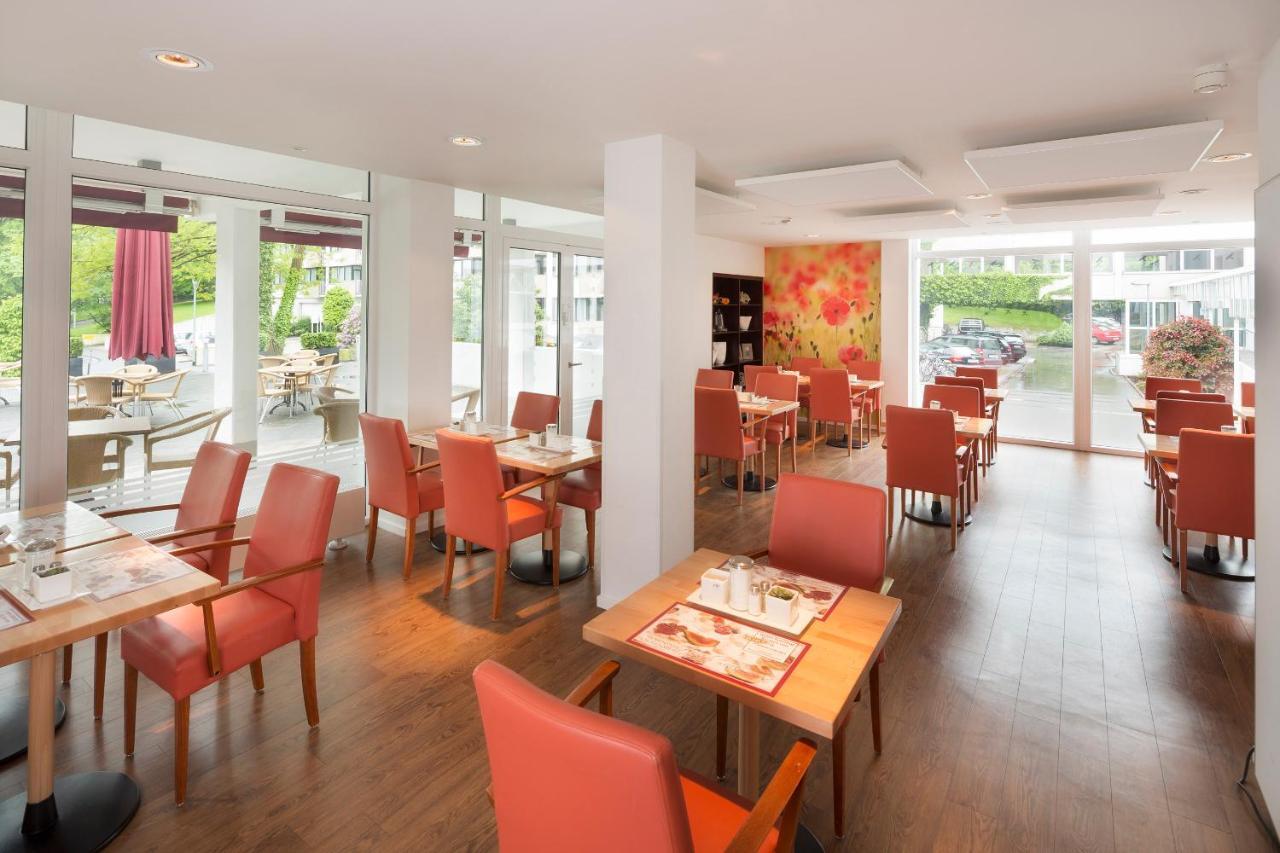 Hotel Am Rosenpark Aachen Bagian luar foto
