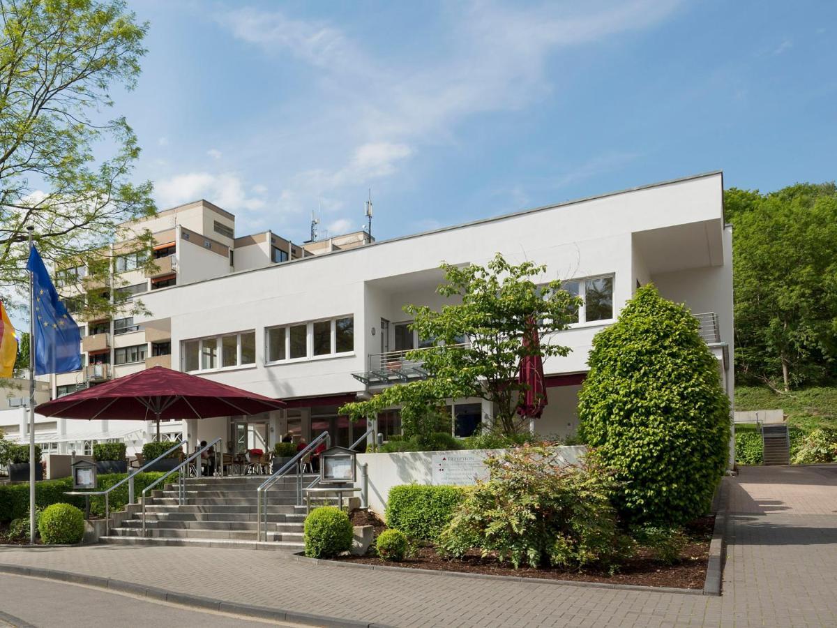Hotel Am Rosenpark Aachen Bagian luar foto